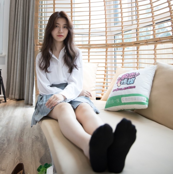 勿恋传媒 No.191 佳琪-东边日出西边雨 [228P/1V/6.29G]